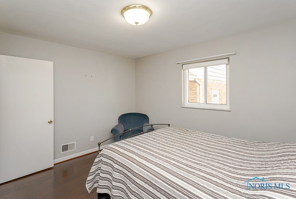 4101 Elmhurst Road Toledo, OH 43613 - Photo 21 of 42 Primary Bedroom downstairs