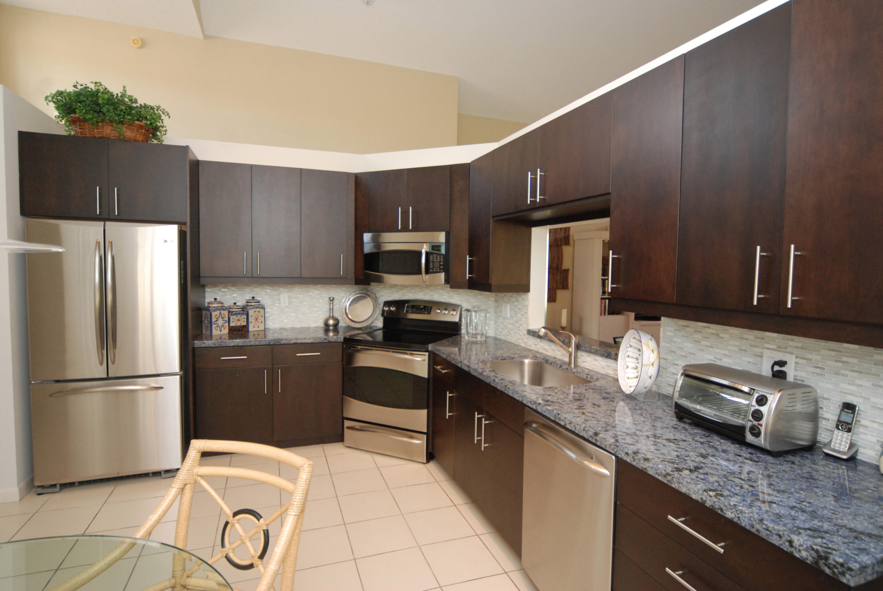 17521 Vía Capri Boca Raton, FL 33496 - Photo 3 of 19 DSC_0145
