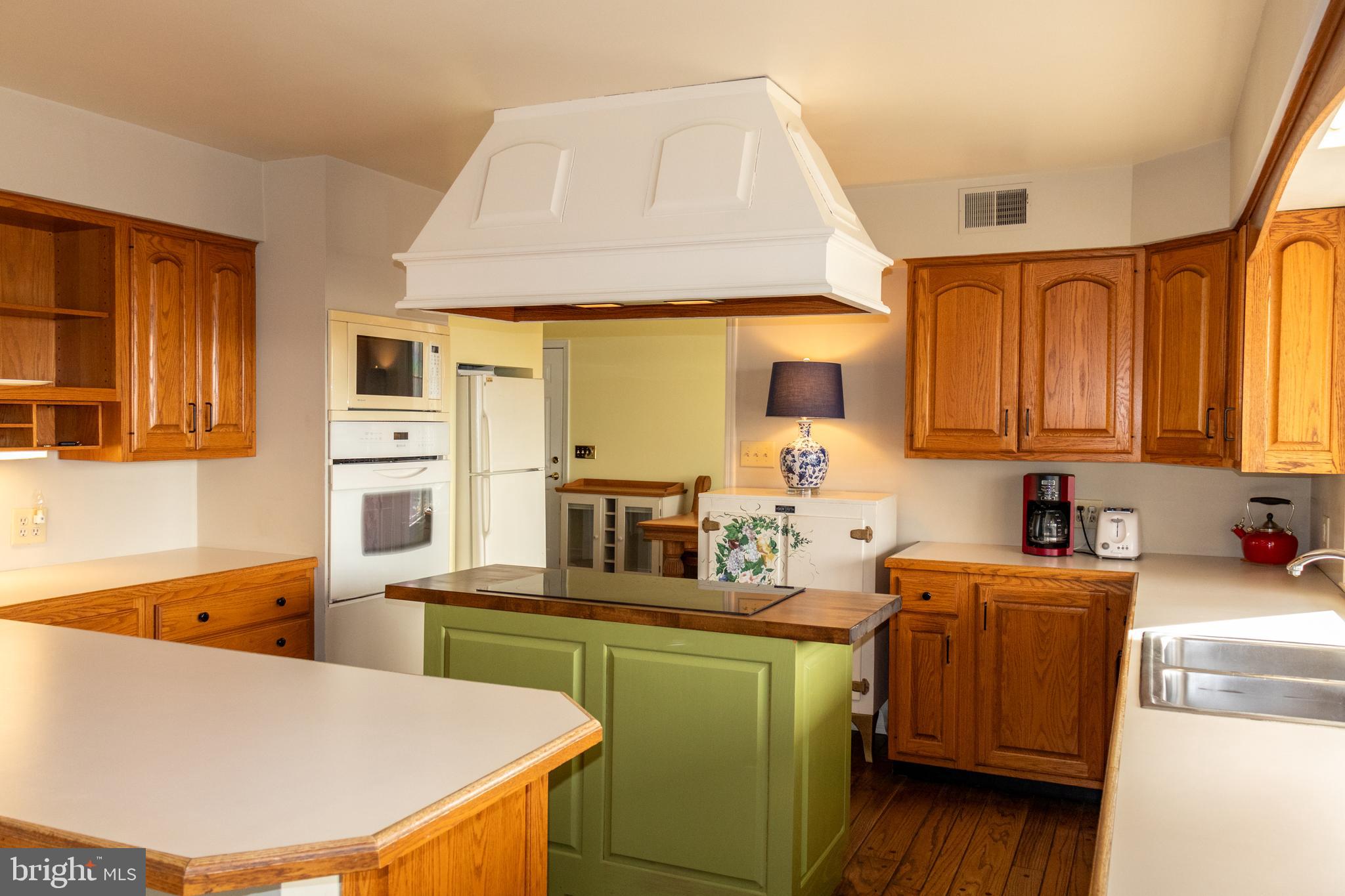 163 Pleasant Valley Road Titusville, NJ 08560 - Photo 15 of 38 Gallery Image 15