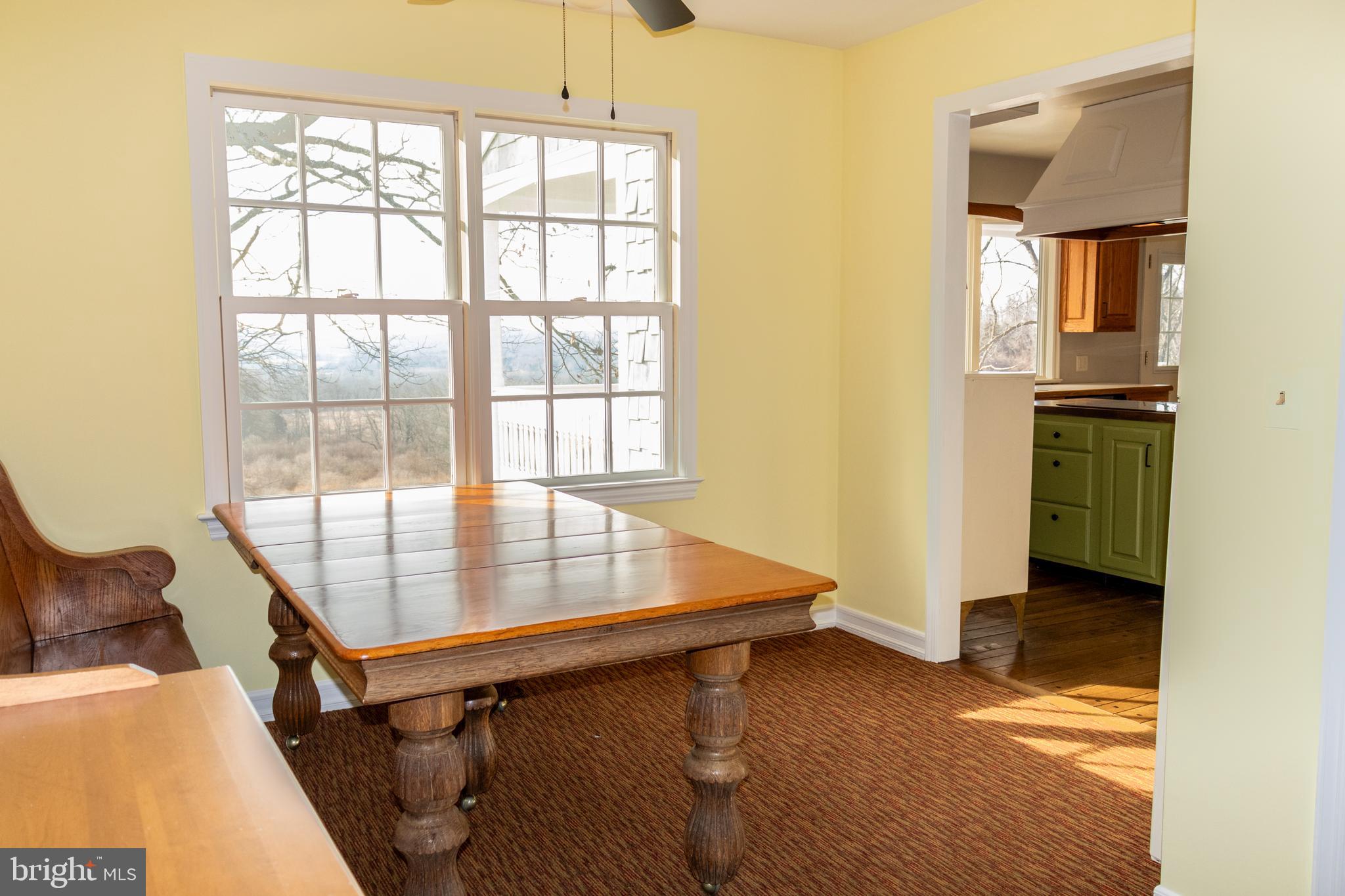 163 Pleasant Valley Road Titusville, NJ 08560 - Photo 18 of 38 Breakfast Area