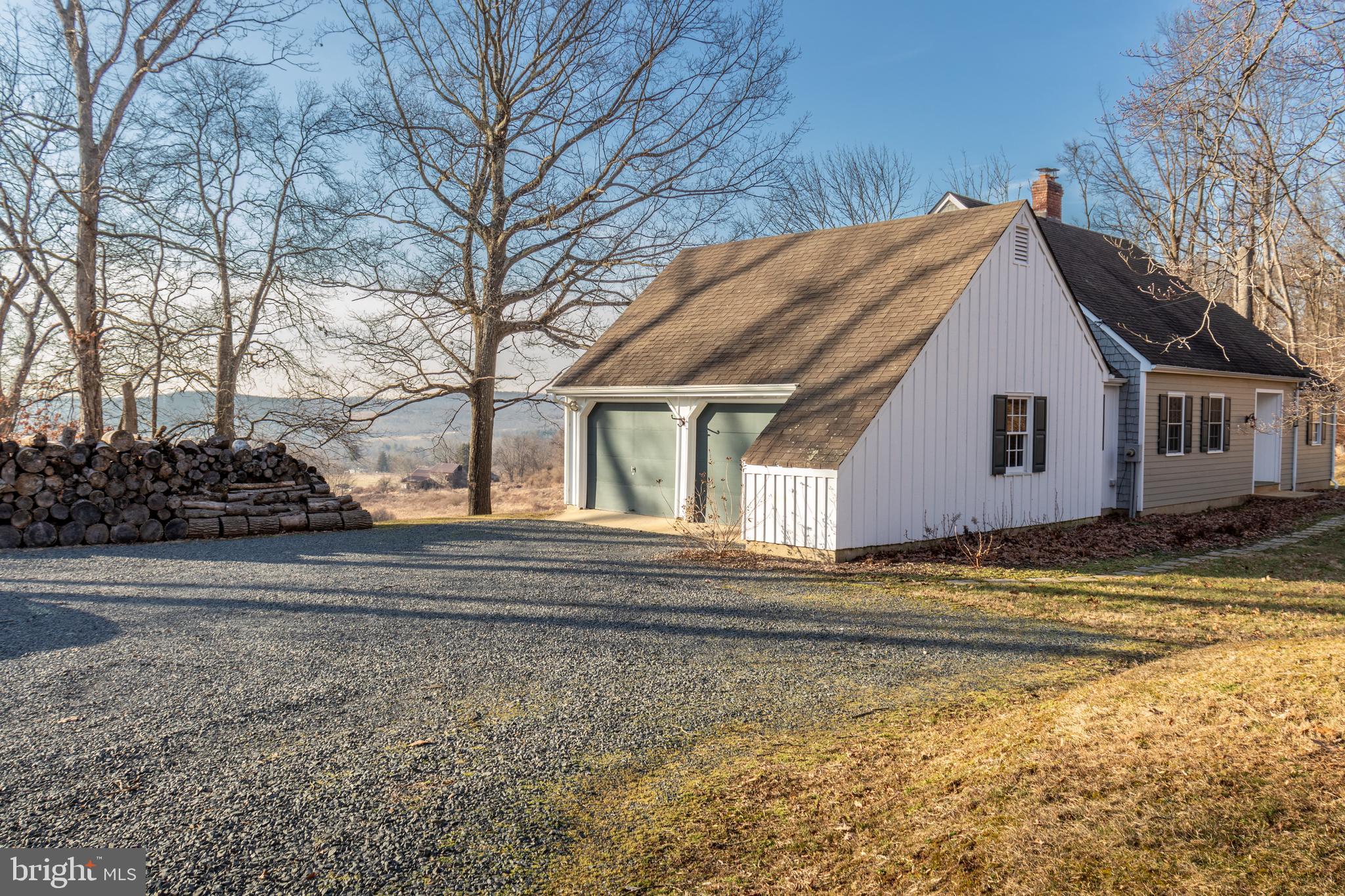 163 Pleasant Valley Road Titusville, NJ 08560 - Photo 3 of 38 Gallery Image 3