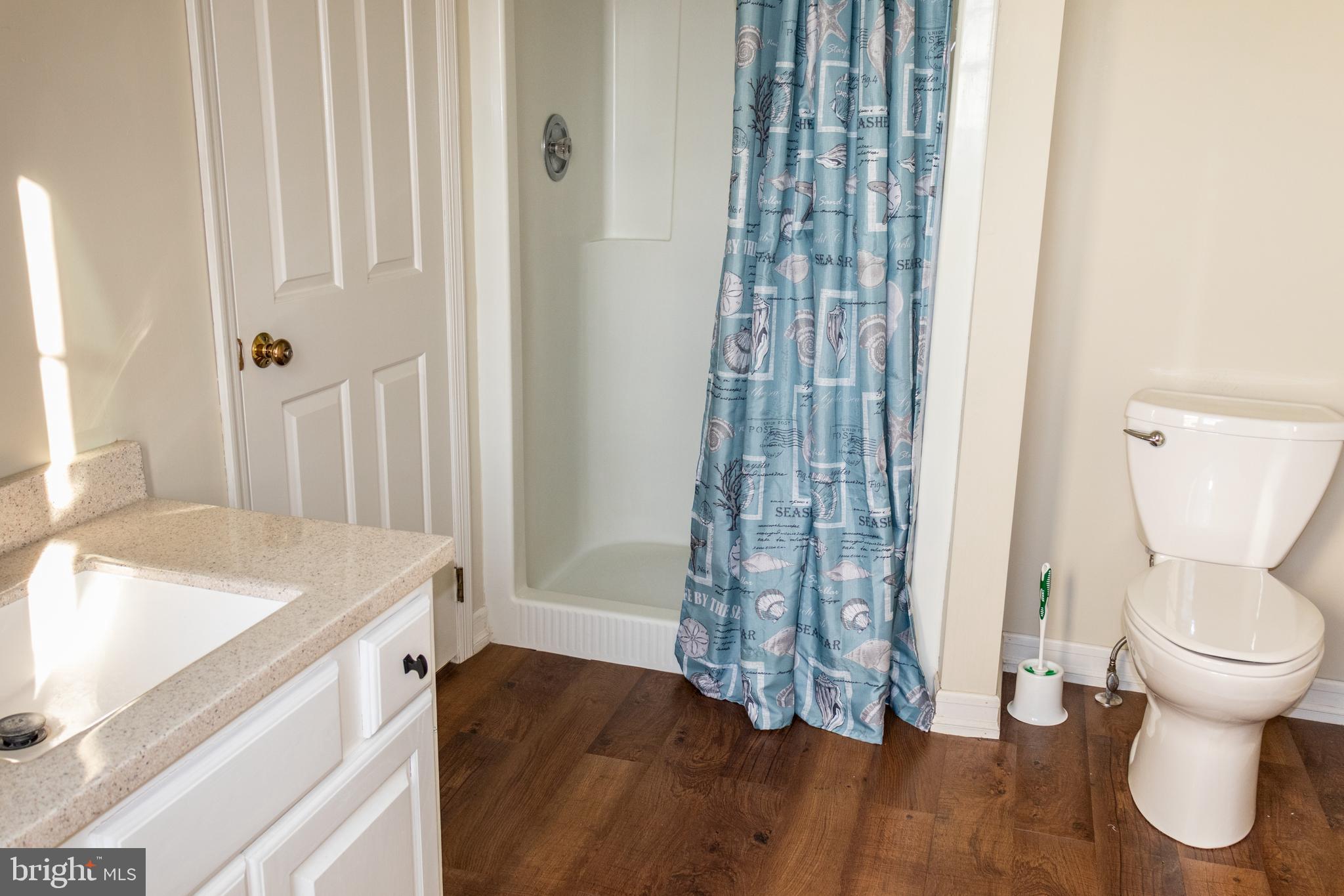 163 Pleasant Valley Road Titusville, NJ 08560 - Photo 32 of 38 Jack and Jill Full Bath