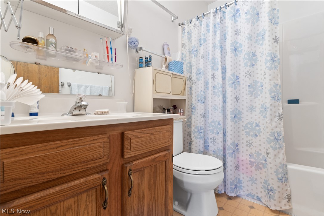 230 Longview Road, Unit 232 Medina, OH 44256 - Photo 11 of 15 Gallery Image 11