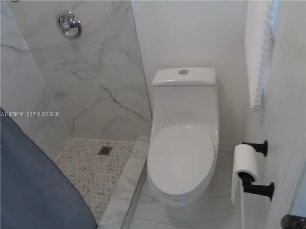 $1,170 | 2060 Southeast 14 Street, Homestead, FL 33035