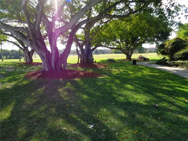 $1,170 | 2060 Southeast 14 Street, Homestead, FL 33035