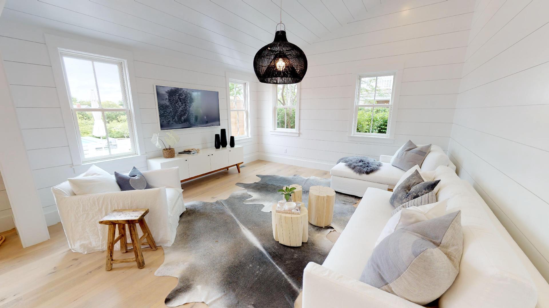 31 Pilgrim Road Nantucket, MA 02554 - Photo 21 of 55 Gallery Image 21
