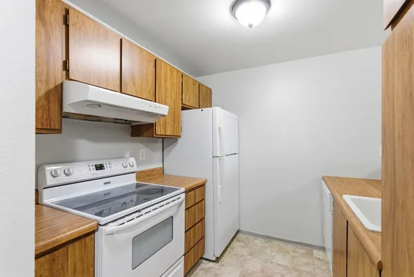 $160,000 | 6017 East 6th Avenue, Unit M306, Spokane Valley, WA 99212