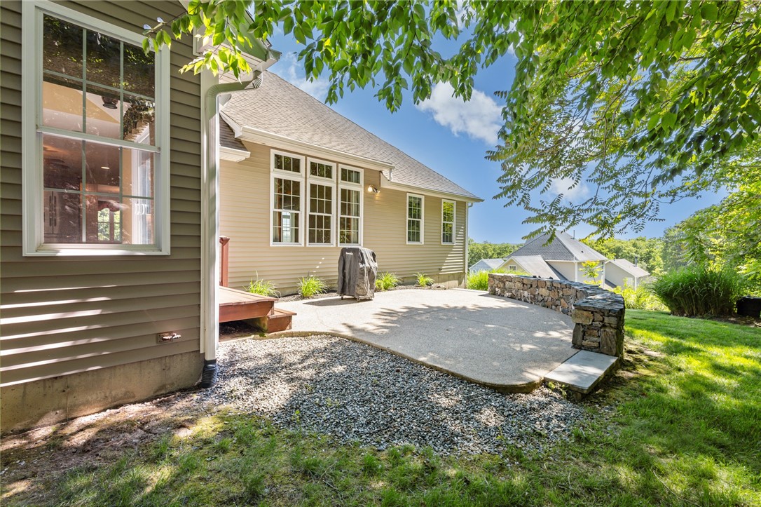 125 W Road Cumberland, RI 02864 - Photo 48 of 50