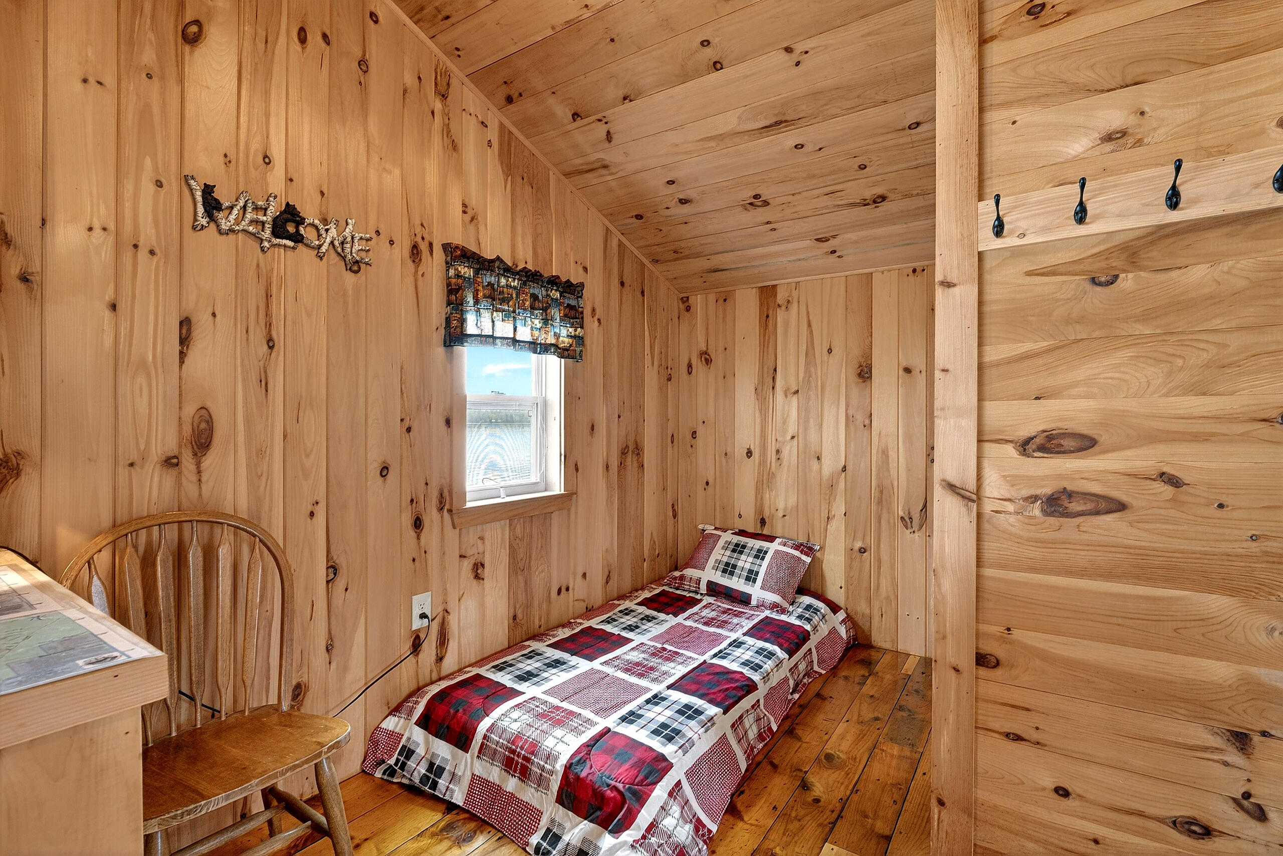 52 Lester Lane Burnham, ME 04922 - Photo 16 of 36