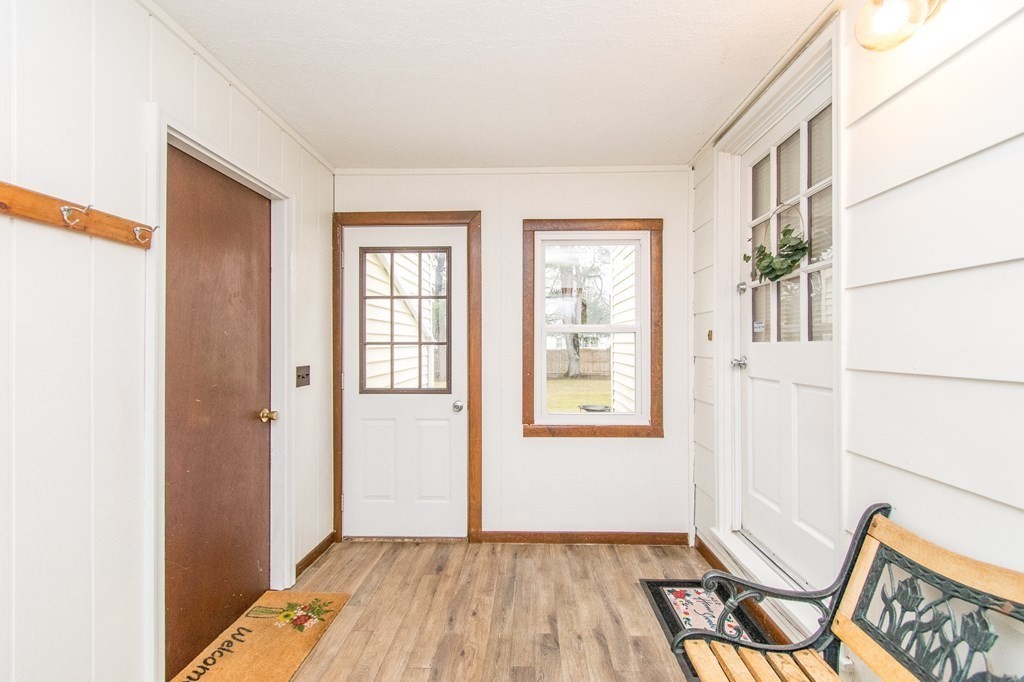 25 Wells Avenue Springfield, MA 01119 - Photo 11 of 37 Gallery Image 11