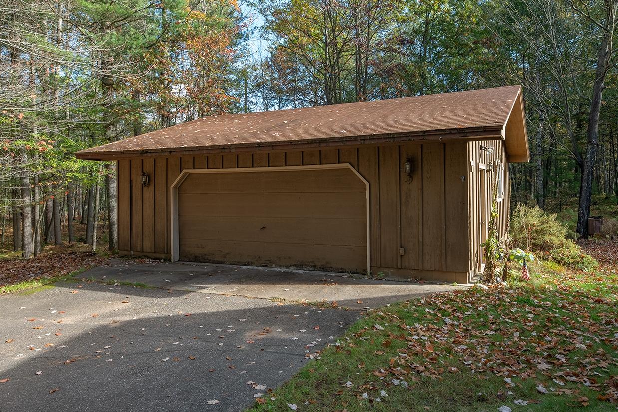 8520 Sutton Road Minocqua, WI 54548 - Photo 18 of 32 Gallery Image 18