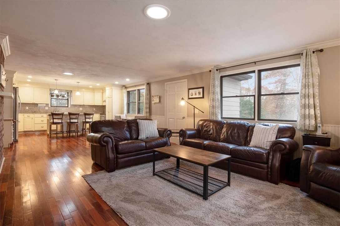 20 Franklin Road Coventry, RI 02816 - Photo 6 of 20
