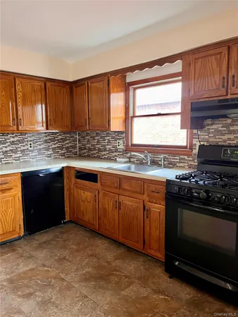 $3,100 | 90-52 Borkel Place | Queens Village