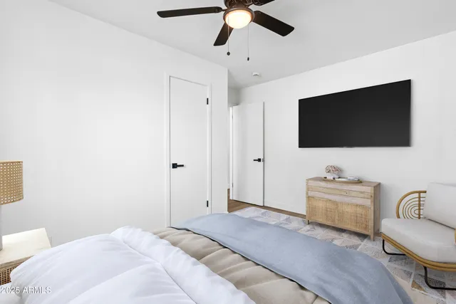 $385,000 | 901 West Mercer Lane, Phoenix, AZ 85029