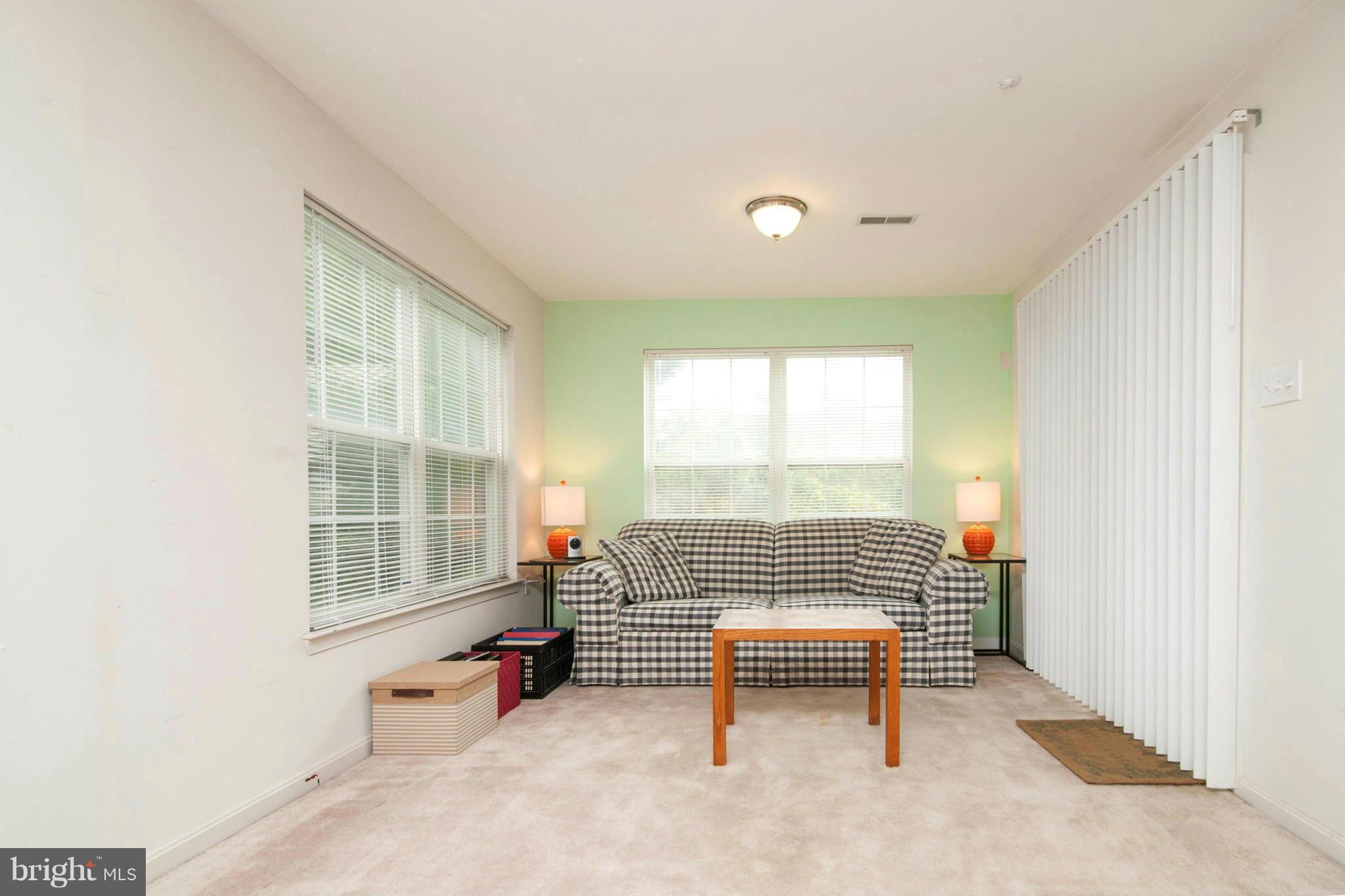4322 Huntshire Road Randallstown, MD 21133 - Photo 23 of 30 Family Room