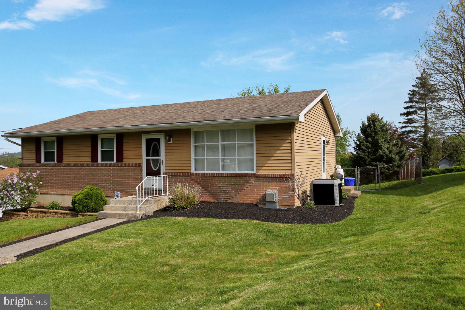 807 Cameron Street Reading, PA 19607 - Photo 2 of 32 Exterior Side- Central Air