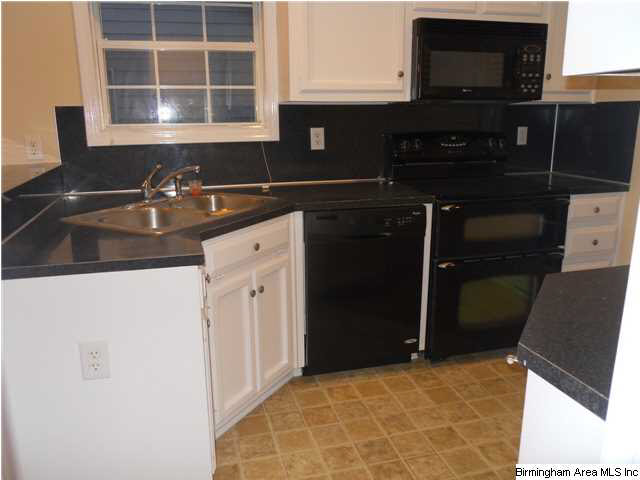 1008 Wyndham Lane Helena, AL 35080 - Photo 6 of 22