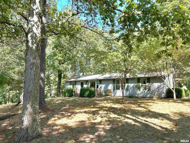 $310,000 | 2345 Copple Road, Centralia, IL 62801