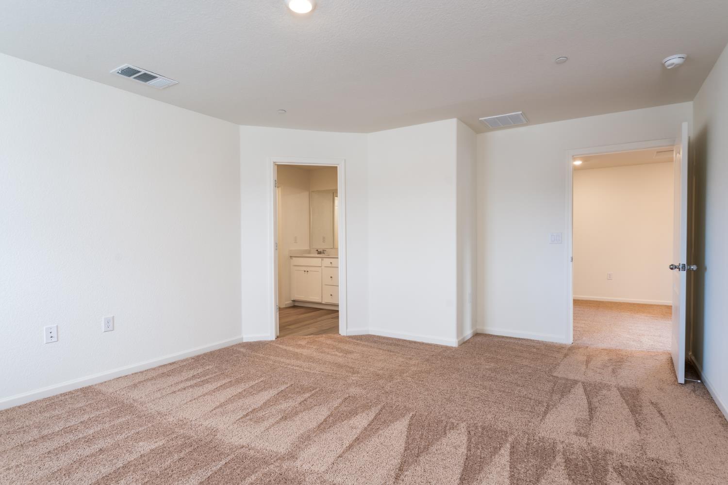 2289 Travis Court Newman, CA 95360 - Photo 13 of 21 a view of empty room