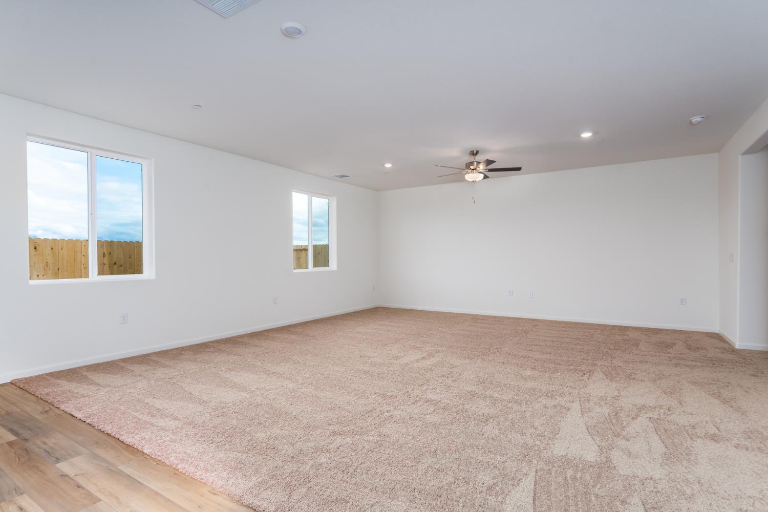 2289 Travis Court Newman, CA 95360 - Photo 9 of 21 a view of an empty room with a window