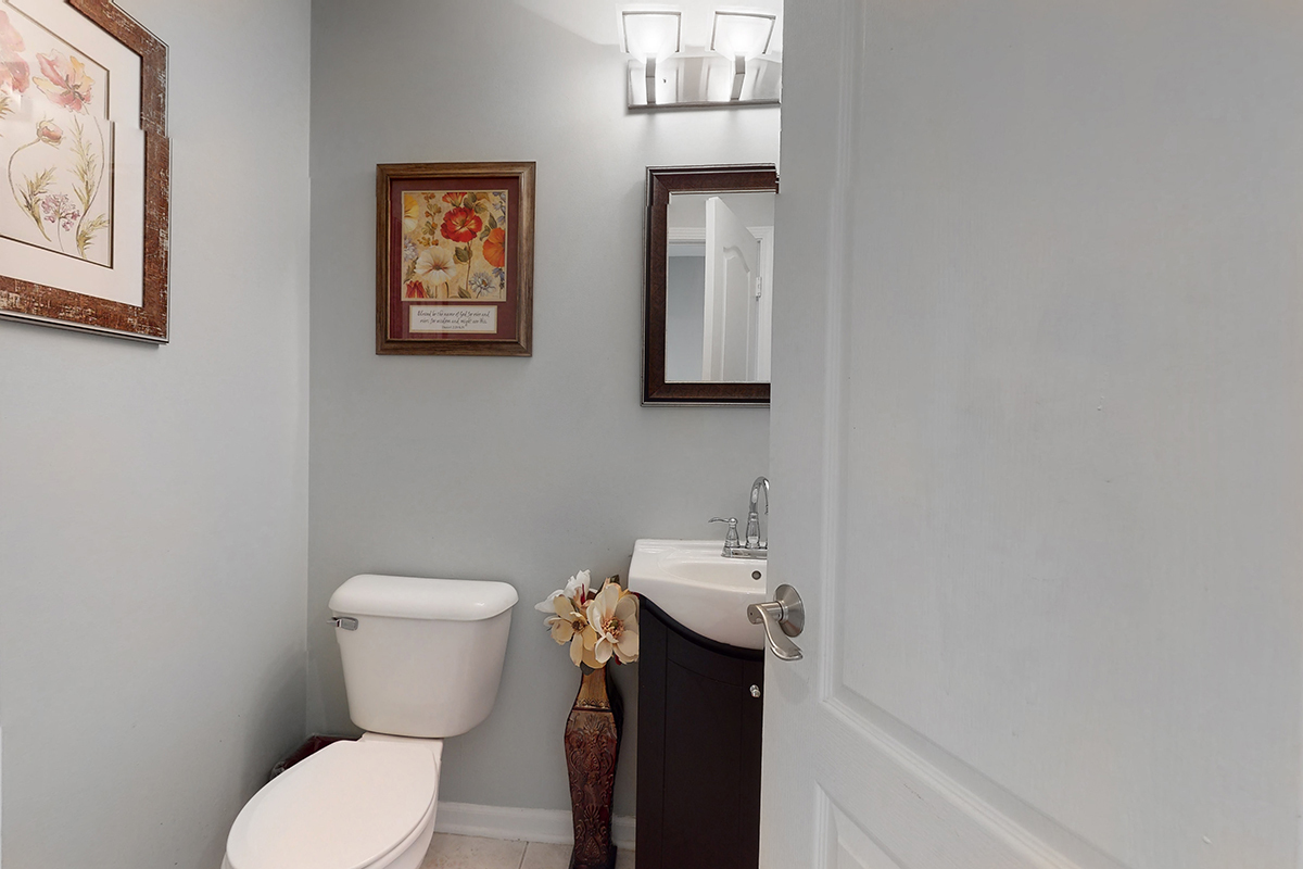 2655 Molitor Road Aurora, IL 60502 - Photo 13 of 32