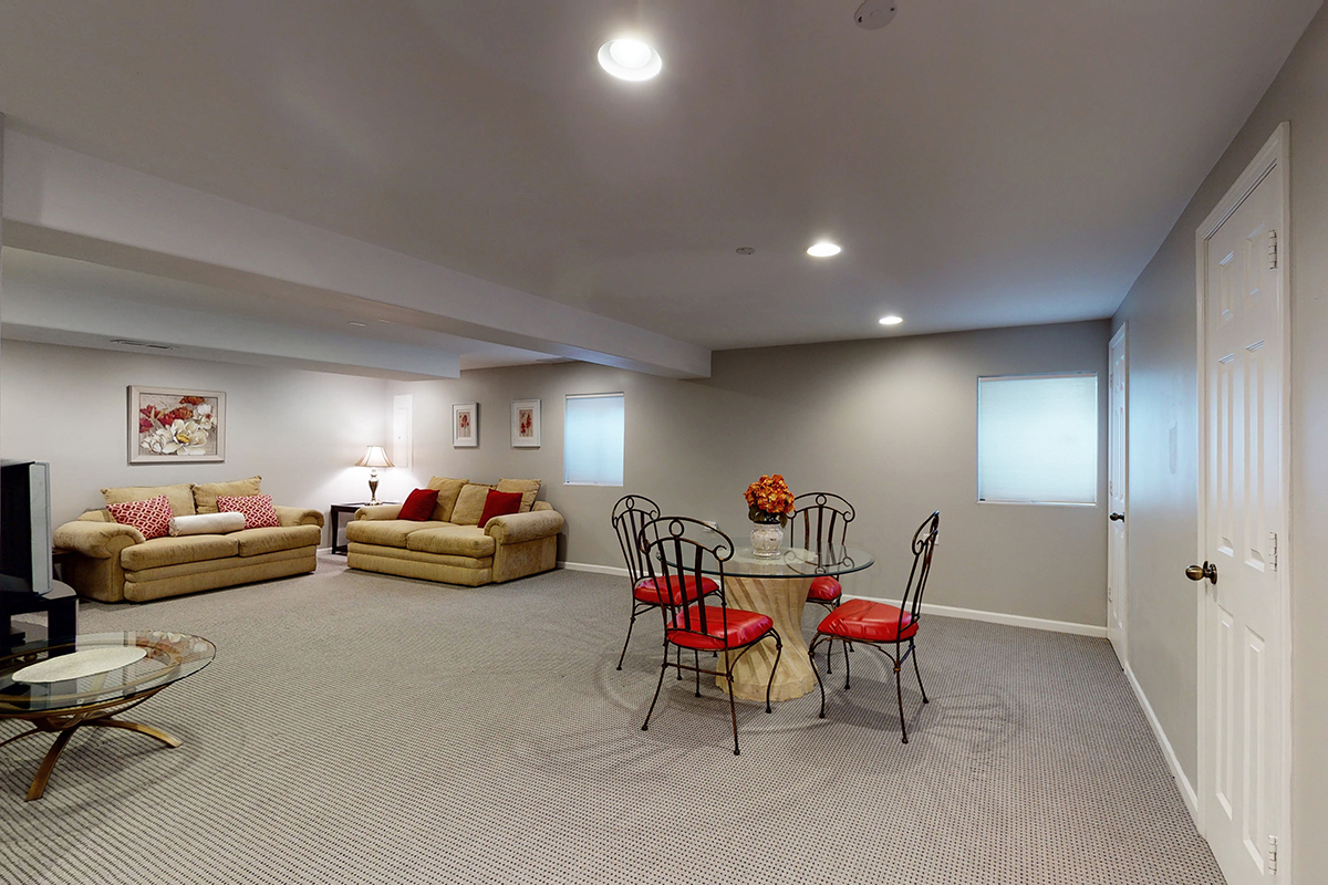 2655 Molitor Road Aurora, IL 60502 - Photo 26 of 32