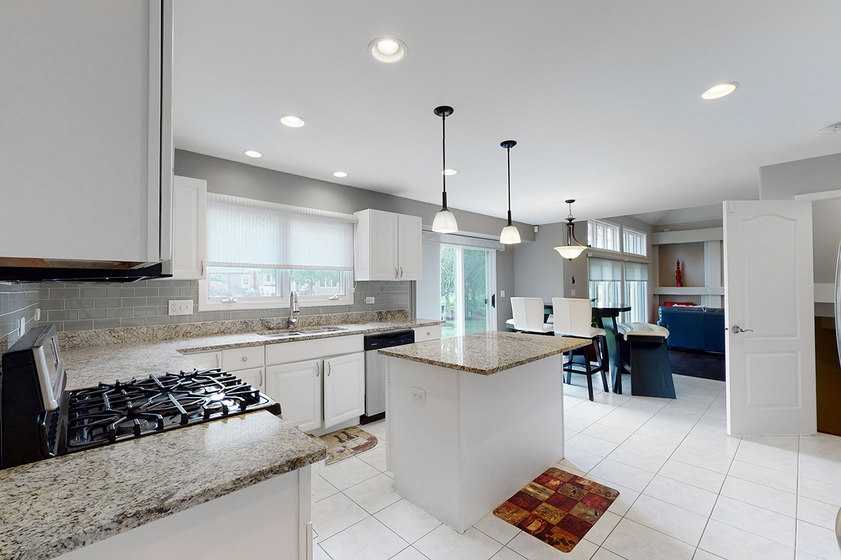 2655 Molitor Road Aurora, IL 60502 - Photo 10 of 32