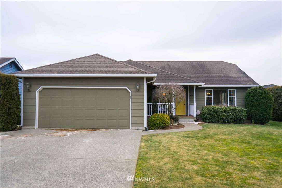 8582 Benson Road Lynden, WA 98264 - Photo 1 of 23