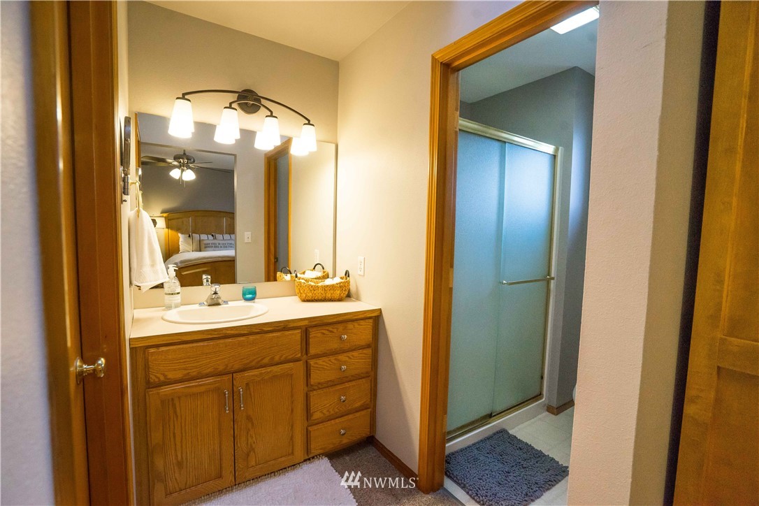8582 Benson Road Lynden, WA 98264 - Photo 13 of 23