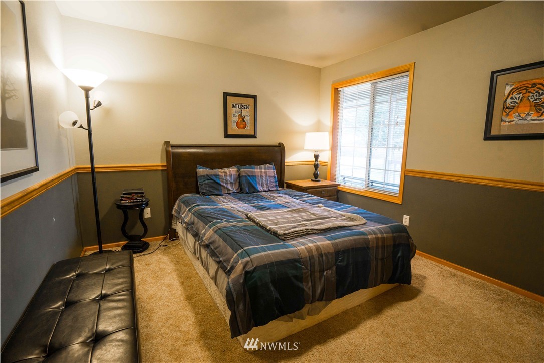 8582 Benson Road Lynden, WA 98264 - Photo 17 of 23