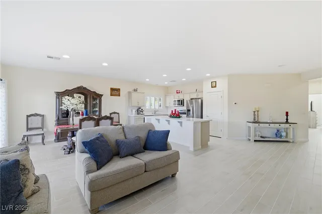 $500,000 | 5730 East La Campana Drive, Pahrump, NV 89061