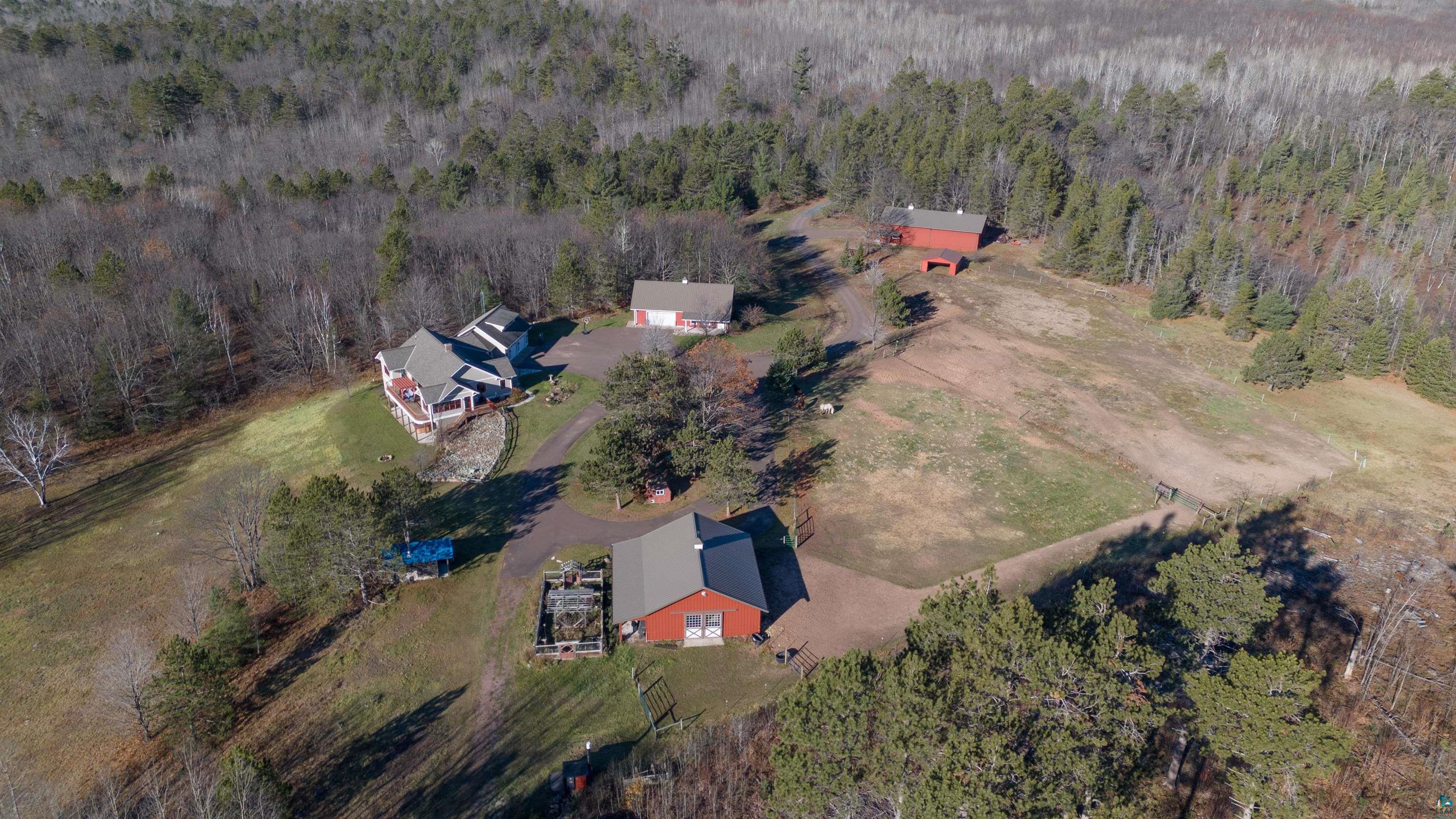 29085 Friendly Valley Road Washburn, WI 54891 - Photo 3 of 48 Gallery Image 3