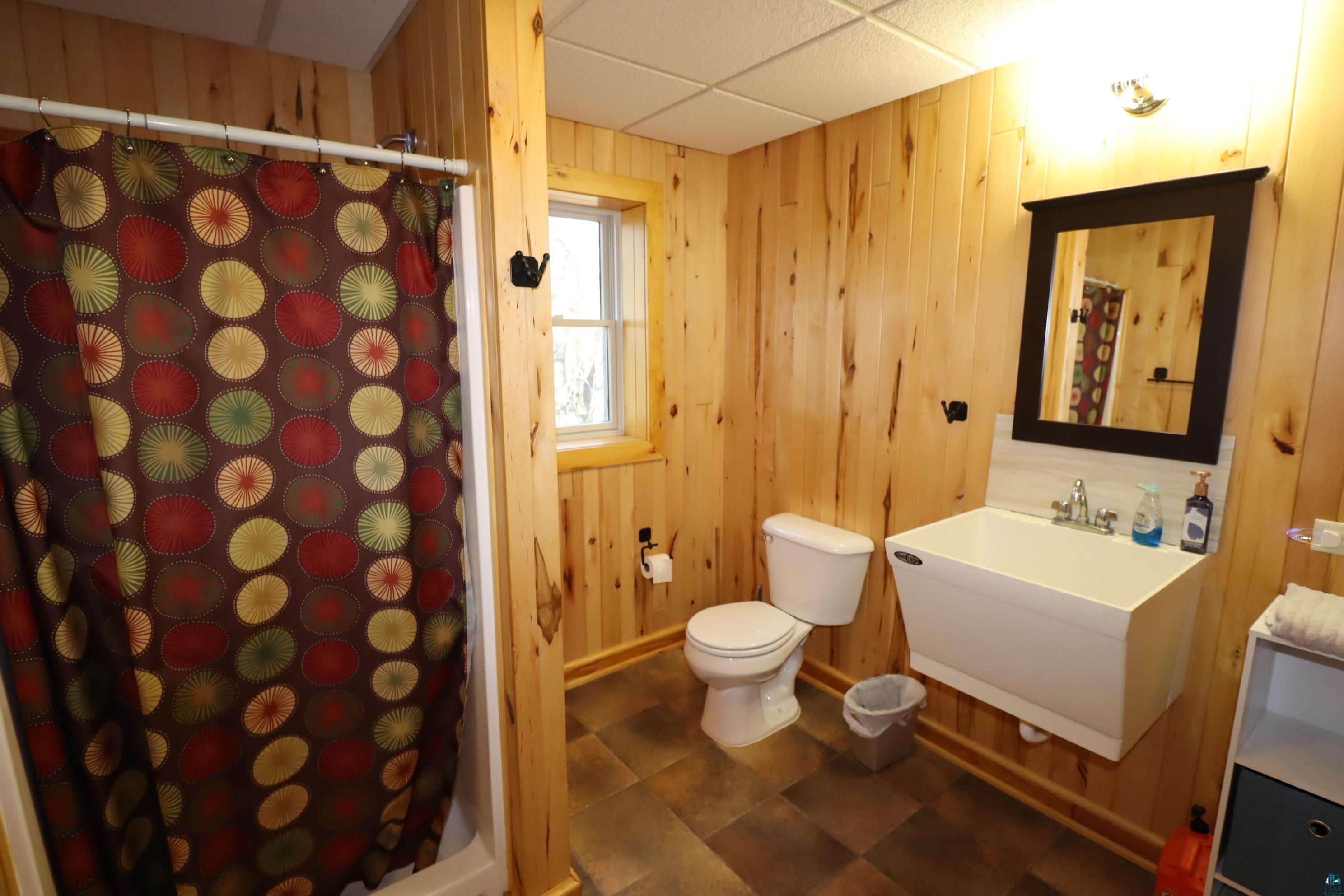 29085 Friendly Valley Road Washburn, WI 54891 - Photo 33 of 48 Guest House Bathroom