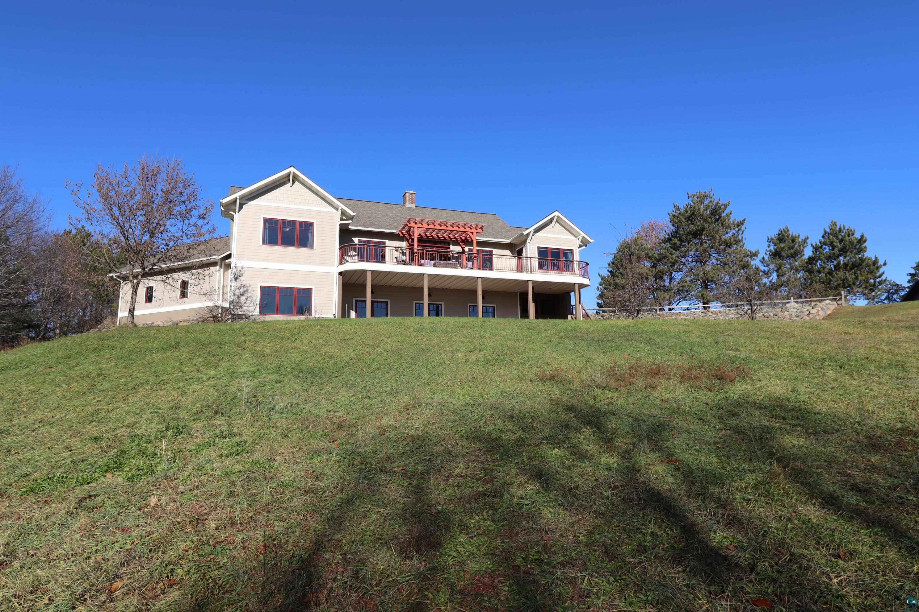 29085 Friendly Valley Road Washburn, WI 54891 - Photo 4 of 48 Gallery Image 4