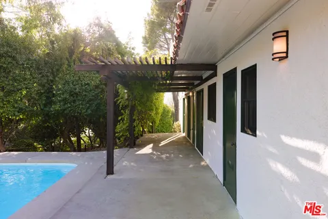 a view of a house with a outdoor space