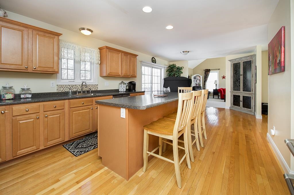 24 Pond Road Raymond, NH 03077 - Photo 16 of 49