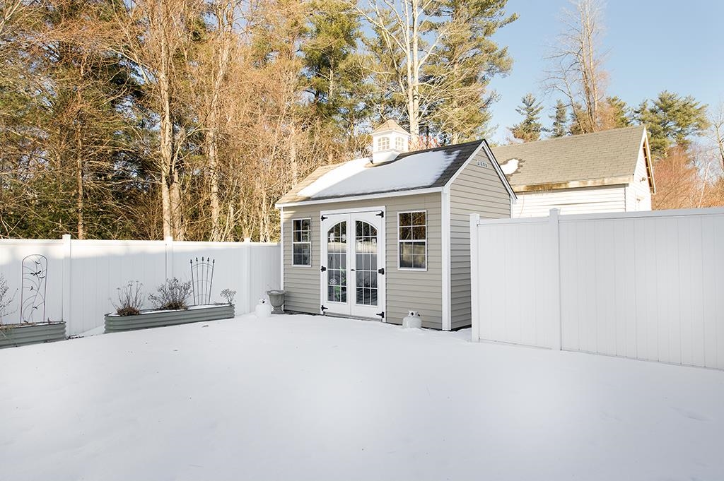24 Pond Road Raymond, NH 03077 - Photo 37 of 49