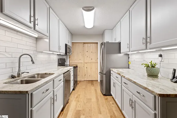 $429,900 | 56 Cardinal Circle, Tryon, NC 28782