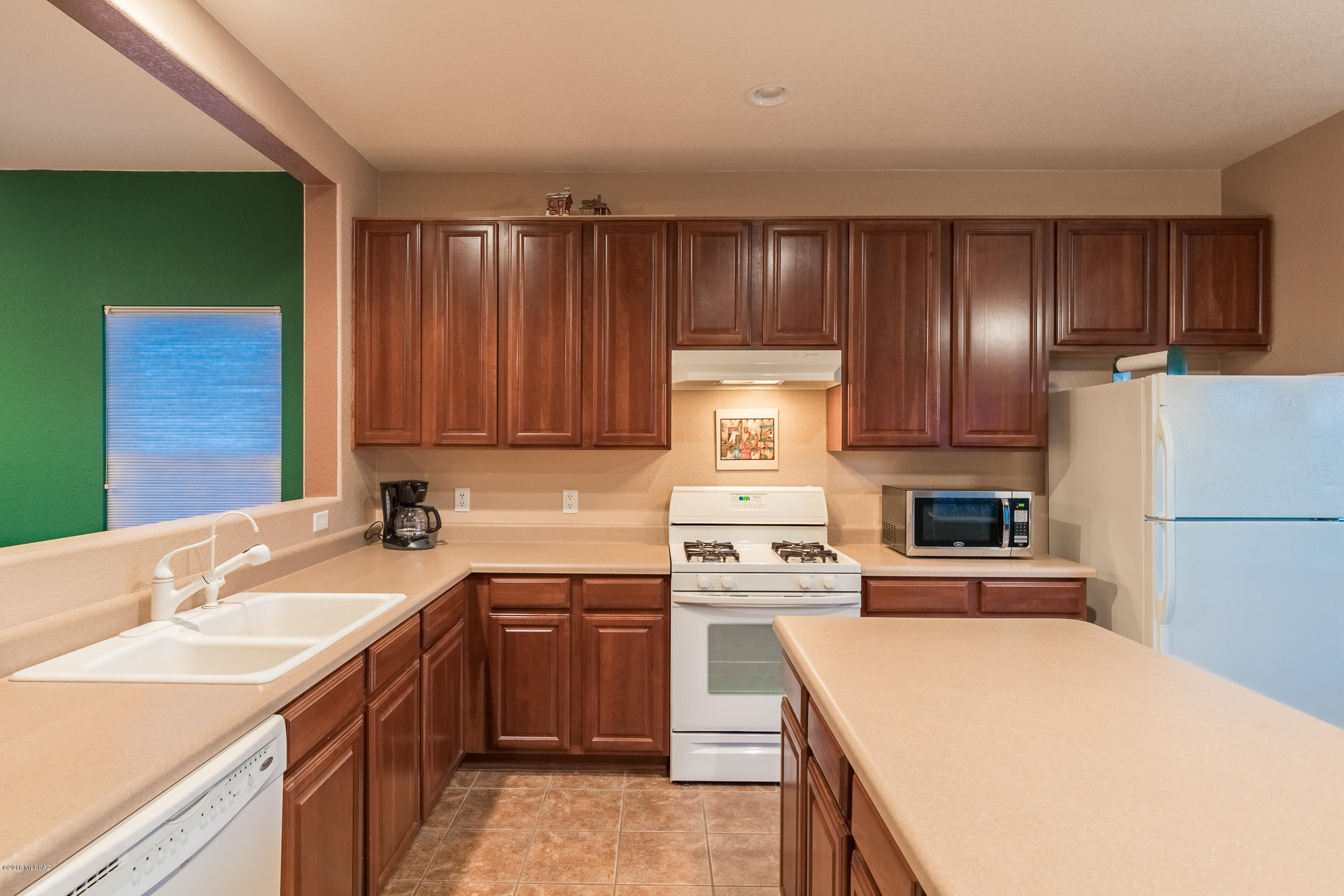 3335 South Desert Echo Road Tucson, AZ 85735 - Photo 12 of 40 Gallery Image 12