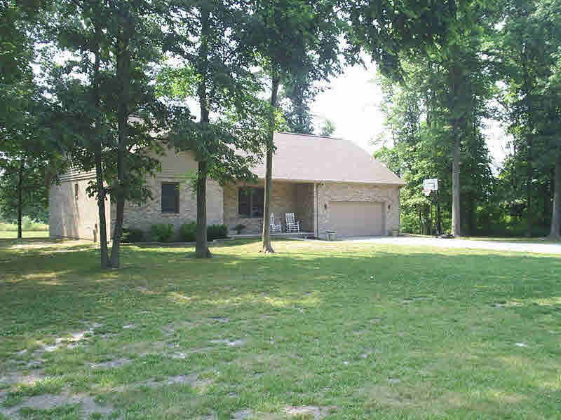 12163 Strawberry Road Carbondale, IL 62901 - Photo 3 of 12