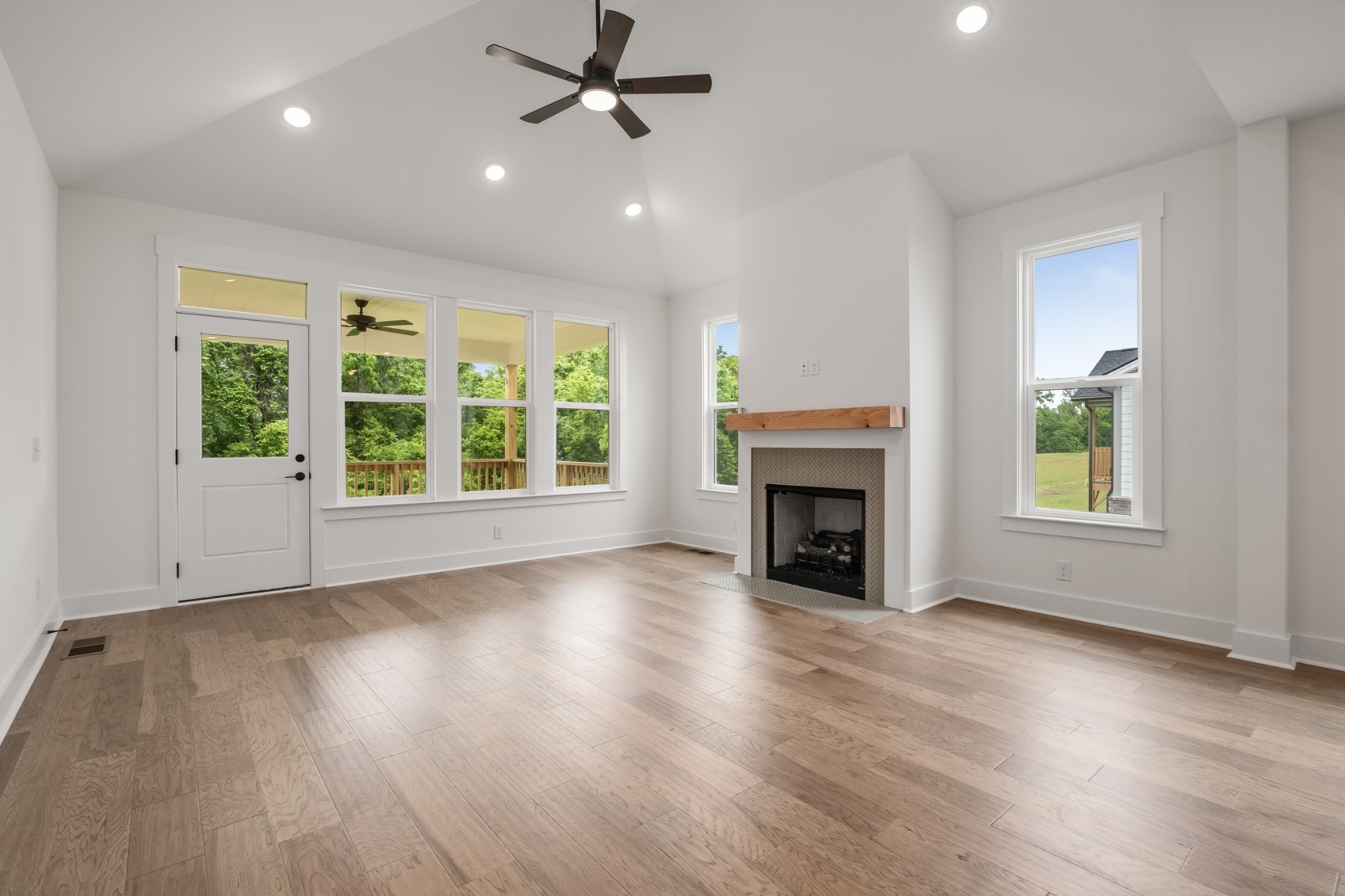 4036 John Marsh Road Spring Hill, TN 37174 - Photo 10 of 69 Gallery Image 10