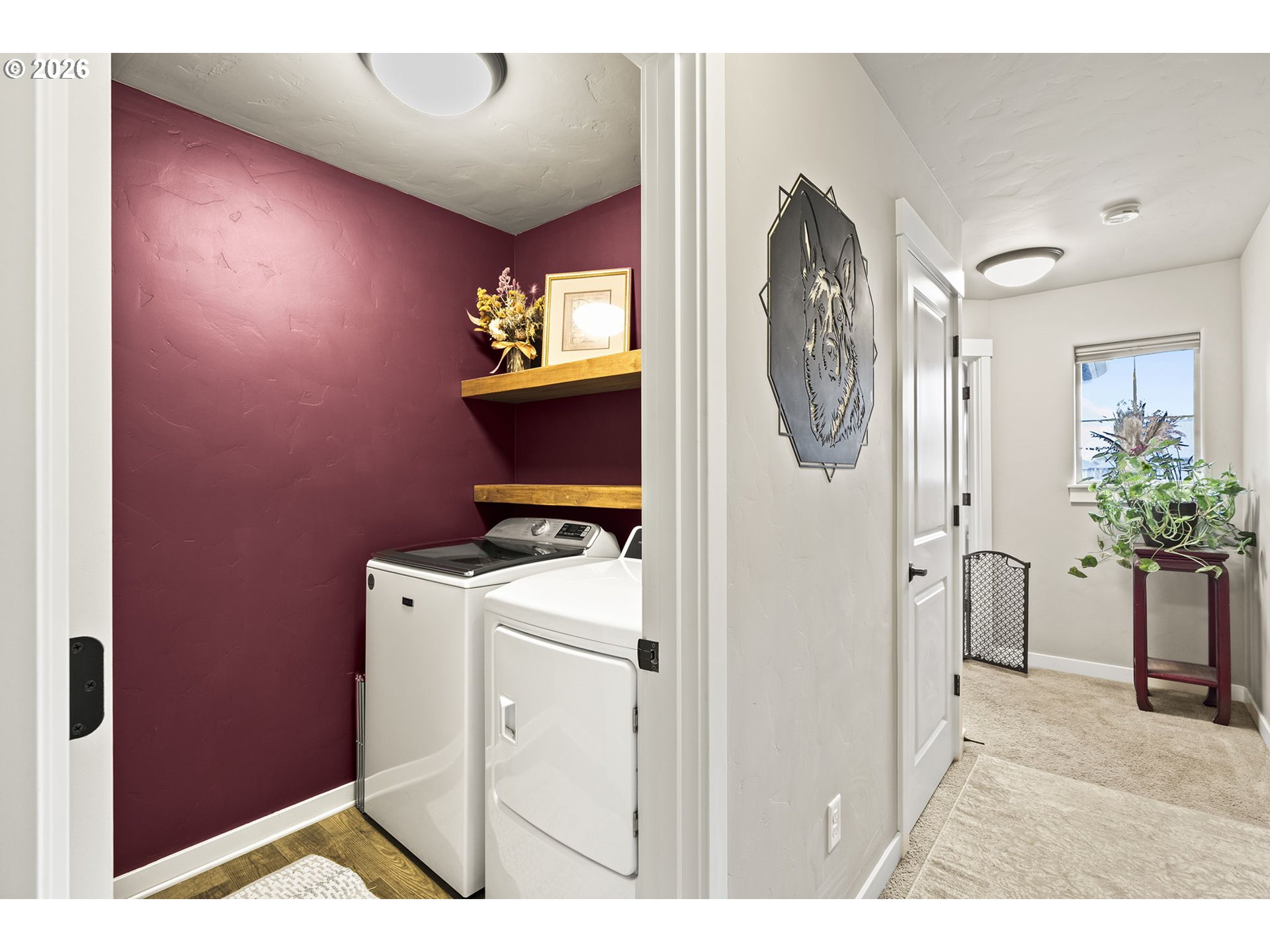 60439 Hedgewood Lane Bend, OR 97702 - Photo 11 of 44 a view of washer and dryer