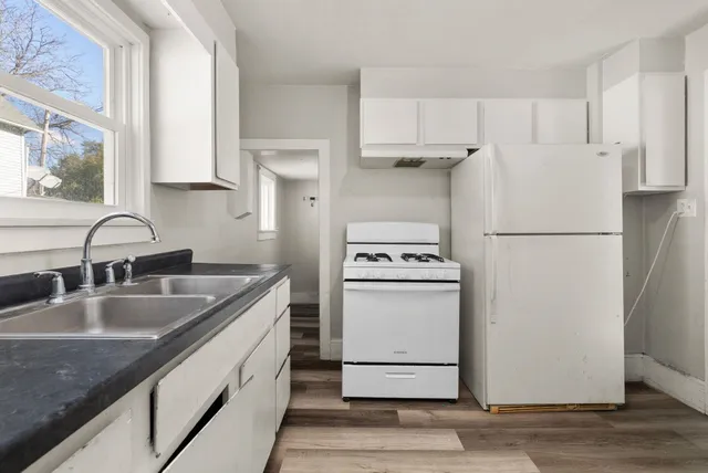 $139,900 | 1246 Dewey Avenue, Beloit, WI 53511