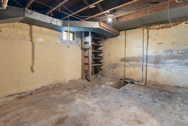 $139,900 | 1246 Dewey Avenue, Beloit, WI 53511