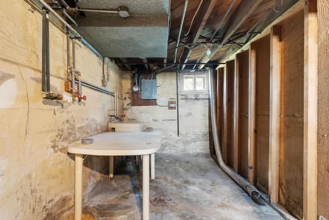 $139,900 | 1246 Dewey Avenue, Beloit, WI 53511