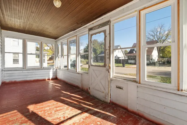 $139,900 | 1246 Dewey Avenue, Beloit, WI 53511