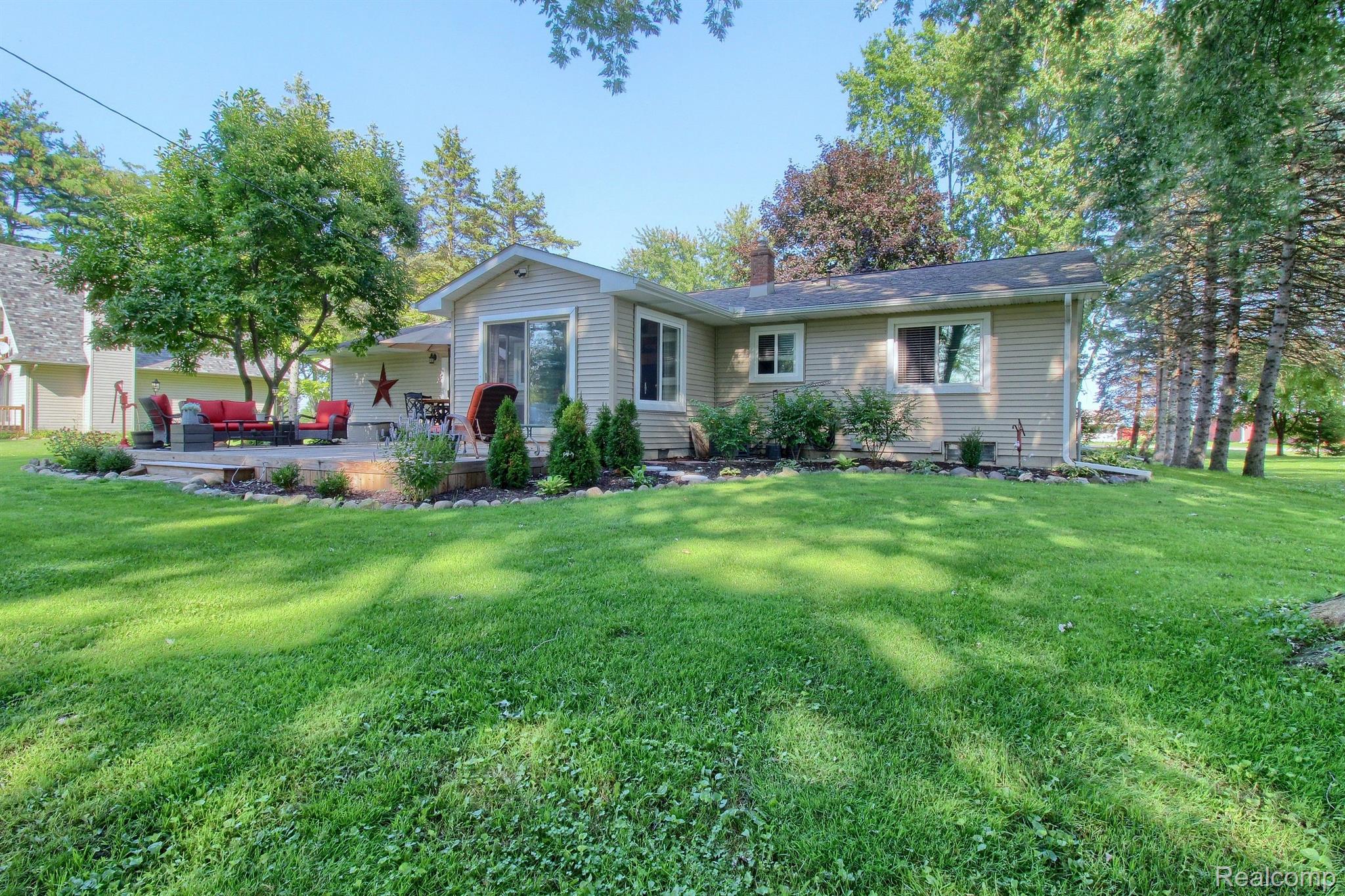 10311 Grafton Road Carleton, MI 48117 - Photo 25 of 30 Gallery Image 25