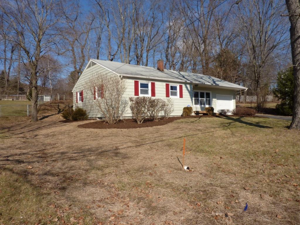 200 Ridgefield Road Endicott, NY 13760 - Photo 3 of 6 Gallery Image 3