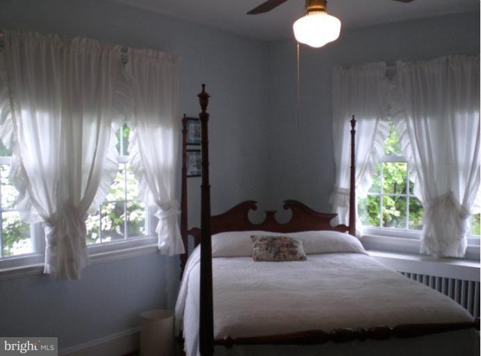 30 Overbrook Road Catonsville, MD 21228 - Photo 7 of 20 Master Bedroom with Windows Galore!