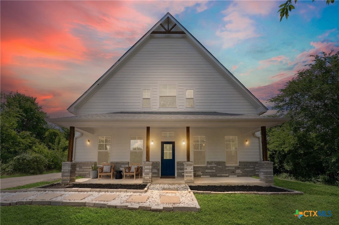 13554 Knob Hill Road Rogers, TX 76569 - Photo 3 of 46